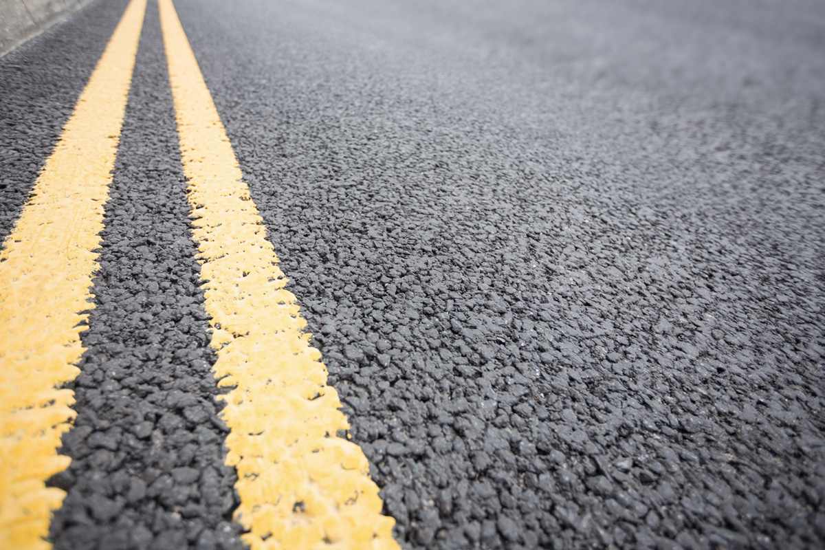 What is the Difference between High-Quality and Low-Quality Asphalt Paving?